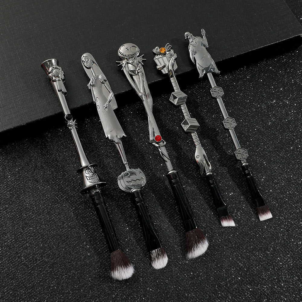 NNEDSZ 5-Piece Gothic Skeleton Jack Makeup Brush Set - Halloween Horror-Themed Metal Eyeshadow Brushes for Creative Festive Gifts