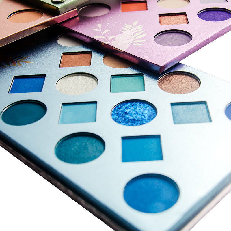 Vibrant 64-Color Eye Shadow Palette