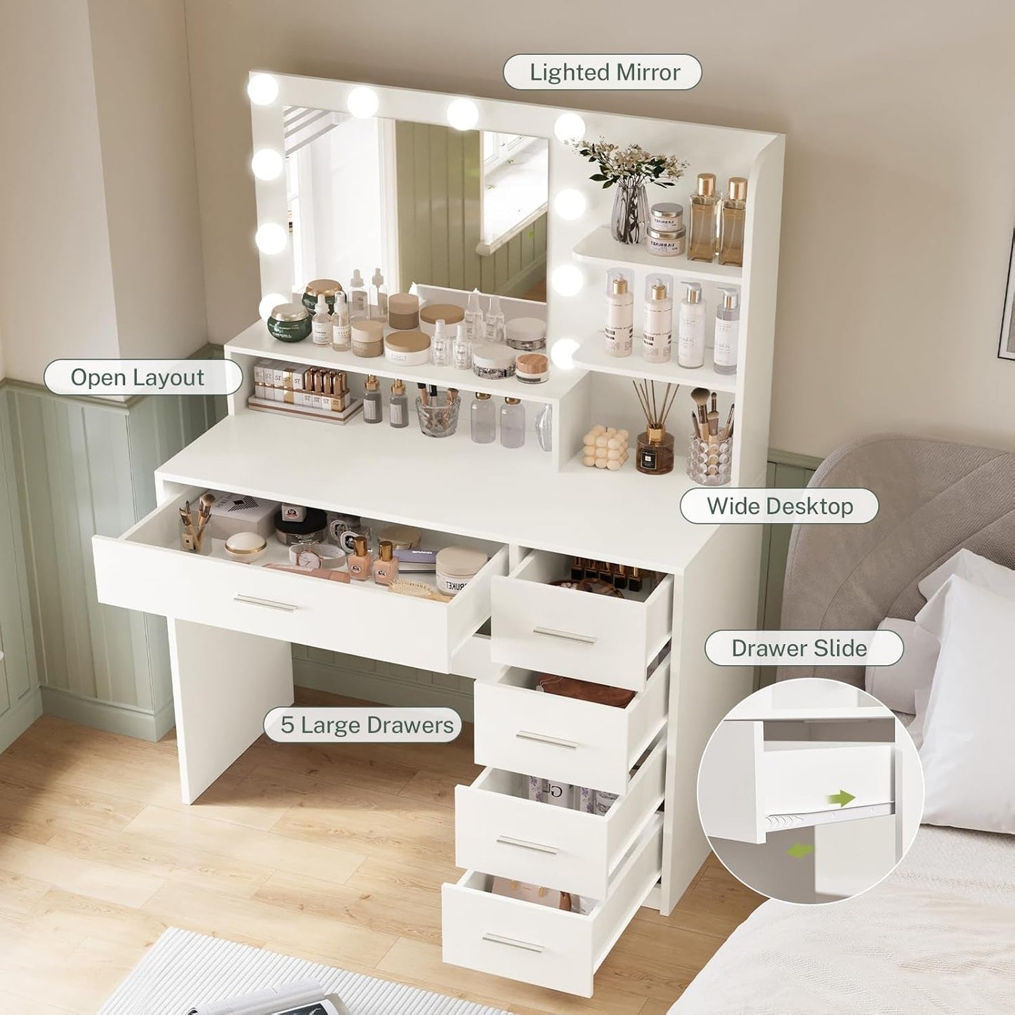 White Mirrored Vanity Desk With Illuminated Lights