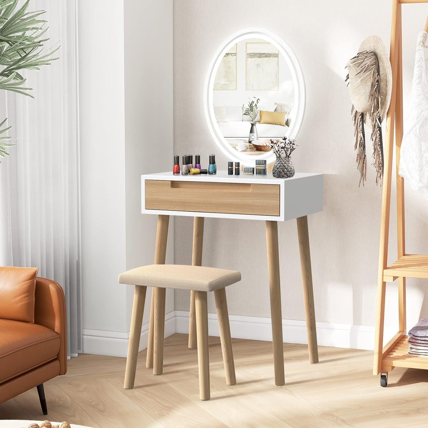 Makeup Vanity Table Compact With Illuminated Mirror